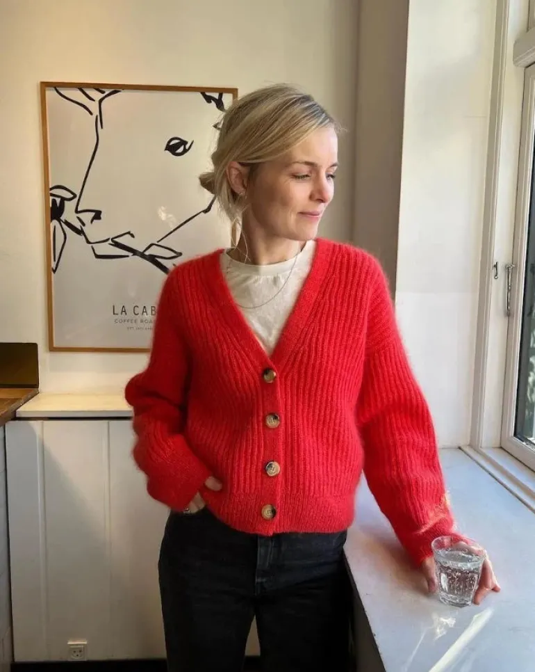 Agnete Cardigan by PetiteKnit, in English