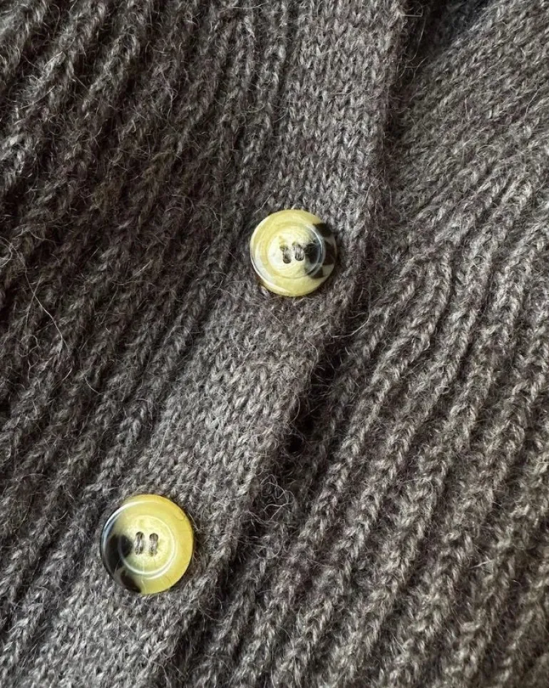 Agnete Cardigan by PetiteKnit, in English