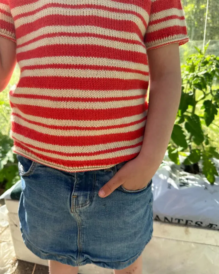 Amélie Tee Junior by PetiteKnit, in English