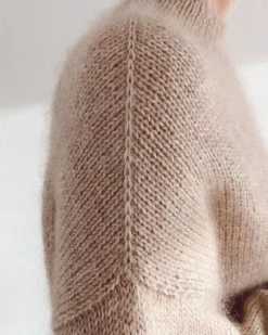 Balloon Sweater by PetiteKnit, in English