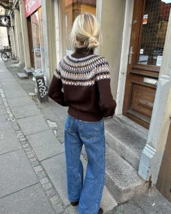 Celeste Sweater by PetiteKnit suomeksi in Finnish