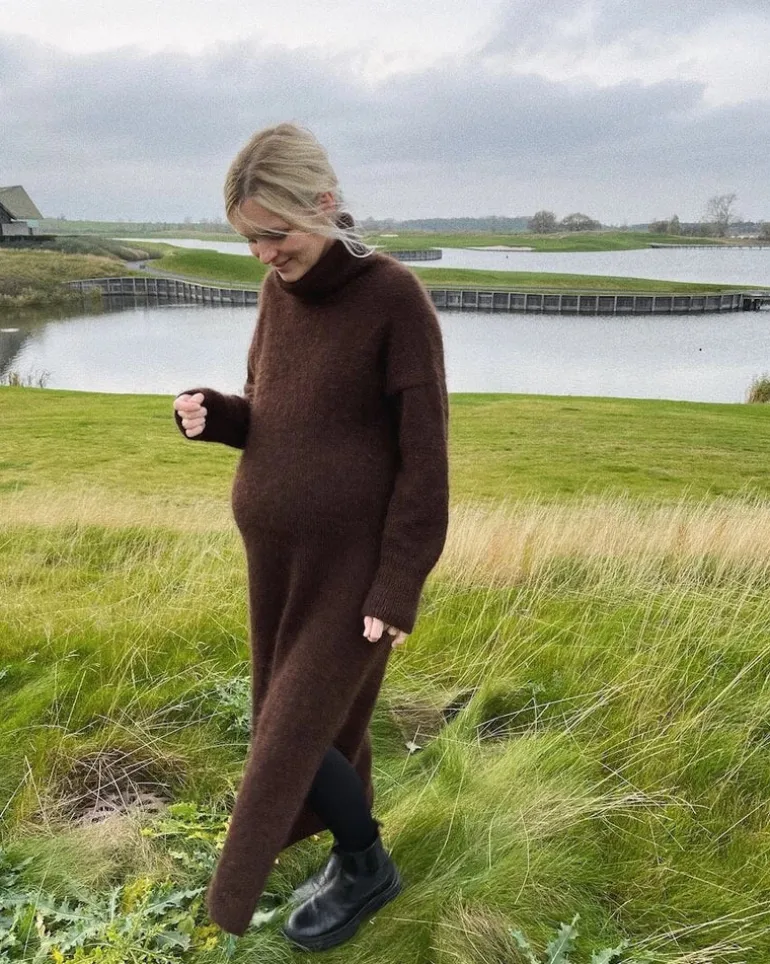 Chestnut Dress by PetiteKnit, in English