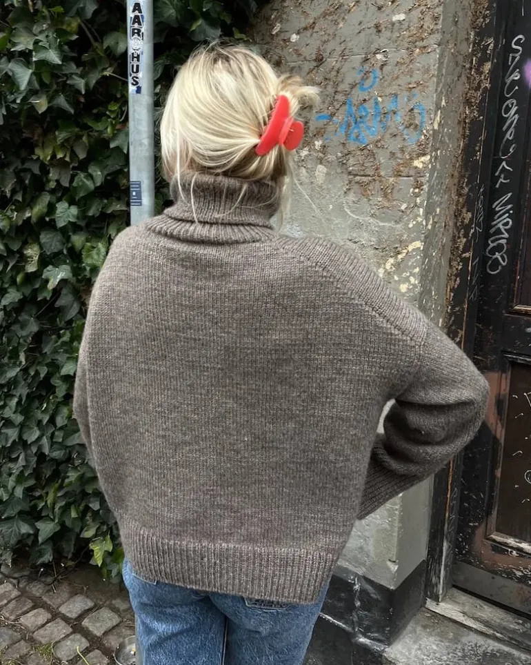 Chestnut Sweater by PetiteKnit, suomeksi in Finnish