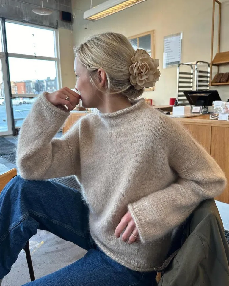 Cloud Sweater - by PetiteKnit, suomeksi in Finnish