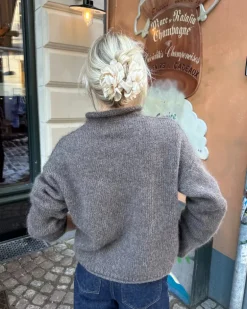 Cloud Sweater - by PetiteKnit, suomeksi in Finnish