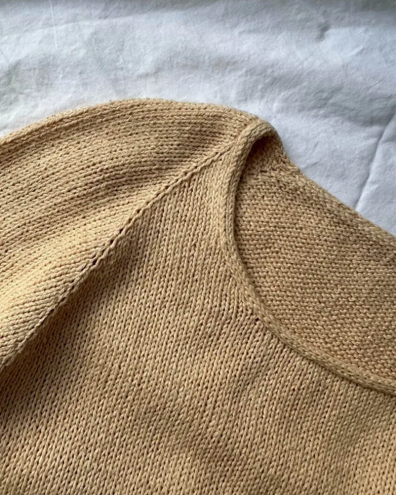 Cumulus Tee O-neck by PetiteKnit, suomeksi in Finnish