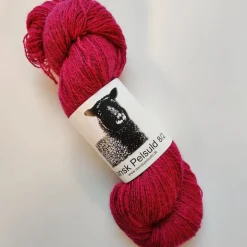 Dansk Pelsuld 8/2 by Hjelholts Uldspinderi