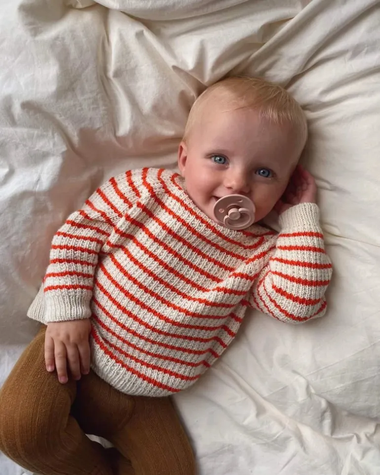Friday Sweater Baby by PetiteKnit, in English