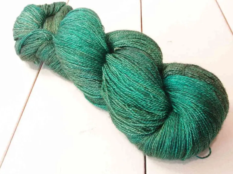 Fyberspates Gleem Lace