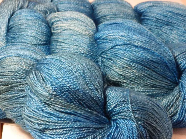 Fyberspates Gleem Lace