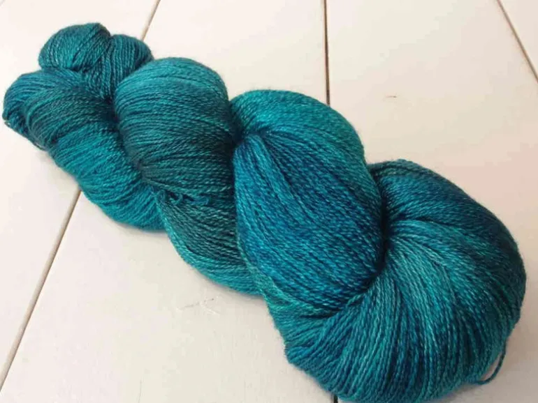 Fyberspates Gleem Lace