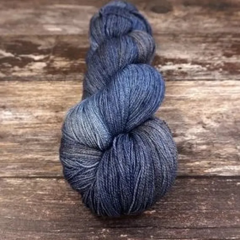 Fyberspates Gleem Lace