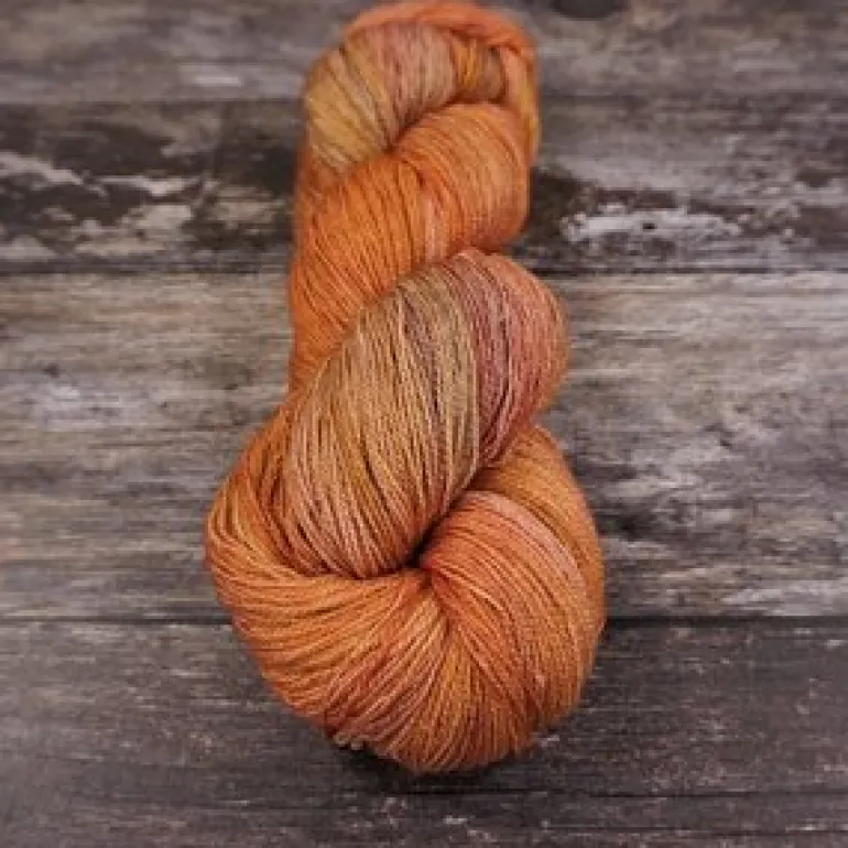Fyberspates Gleem Lace
