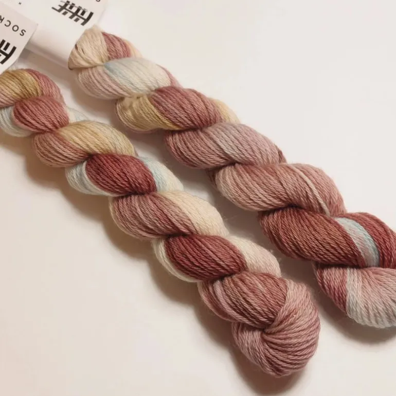 Hedgehog Fibres Sock Minis