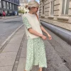 Holiday Slipover by PetiteKnit, in English
