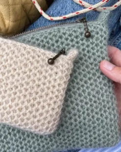 Honey Purse by PetiteKnit, in English