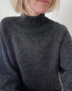 Louvre Sweater by PetiteKnit, in English
