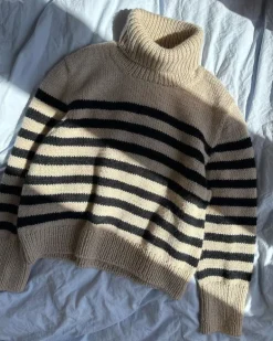 Lyon Sweater - Chunky Edition by PetiteKnit, in English