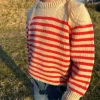 Lyon Sweater Junior by PetiteKnit, in English