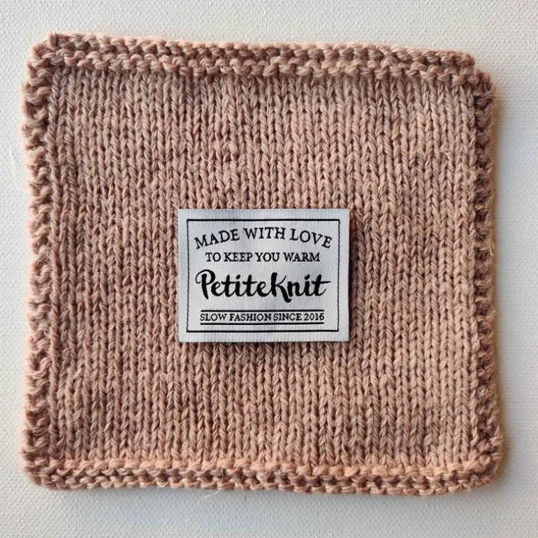 Made With Love To Keep You Warm PetiteKnit -kangasmerkki