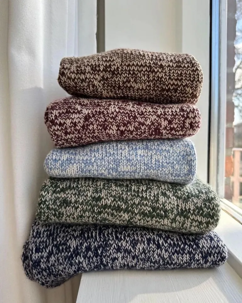 Melange Sweater Man by PetiteKnit, in English