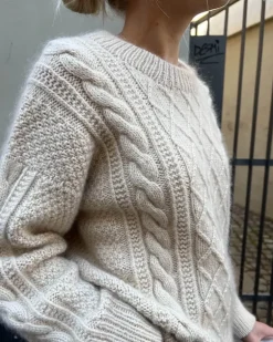 Moby Sweater by PetiteKnit, in English