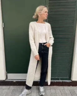 No Frills Cardigan by PetiteKnit, in English
