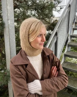 November Balaclava by PetiteKnit, in English