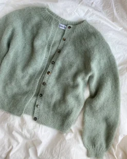 Novice Cardigan, Mohair Edition by PetiteKnit, in English
