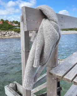 Novice Sweater - Chunky edition by PetiteKnit, in English