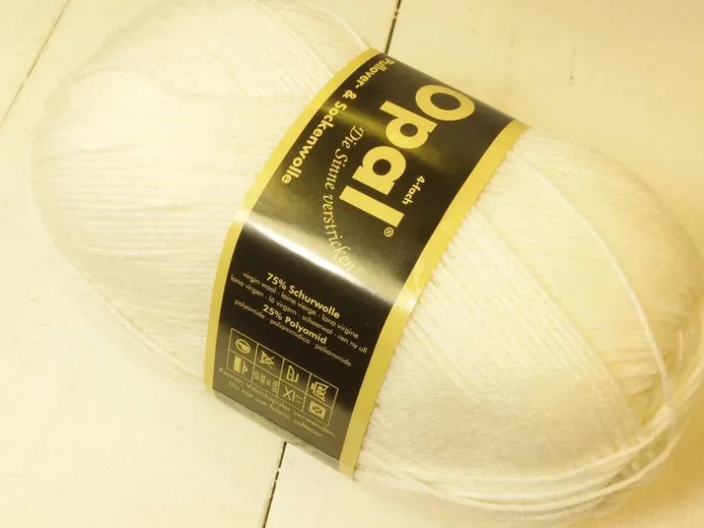 Opal Uni 4-ply, sukkalanka