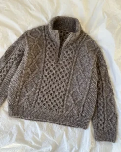 PetiteKnit Dagmar Zipper Sweater, in English