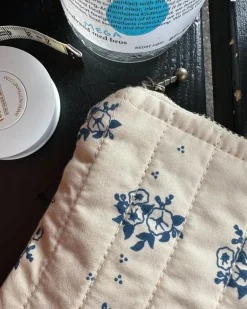 PetiteKnit KNITTER'S TOOL PURSE - MIDNIGHT BLUE FLOWER