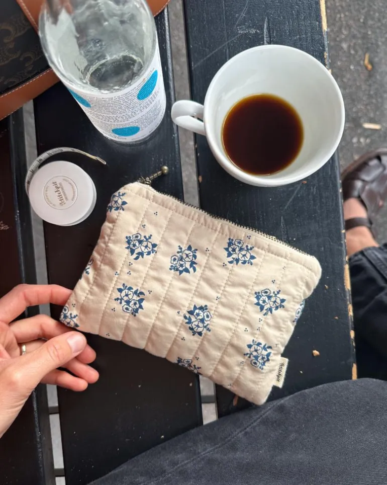 PetiteKnit KNITTER'S TOOL PURSE - MIDNIGHT BLUE FLOWER