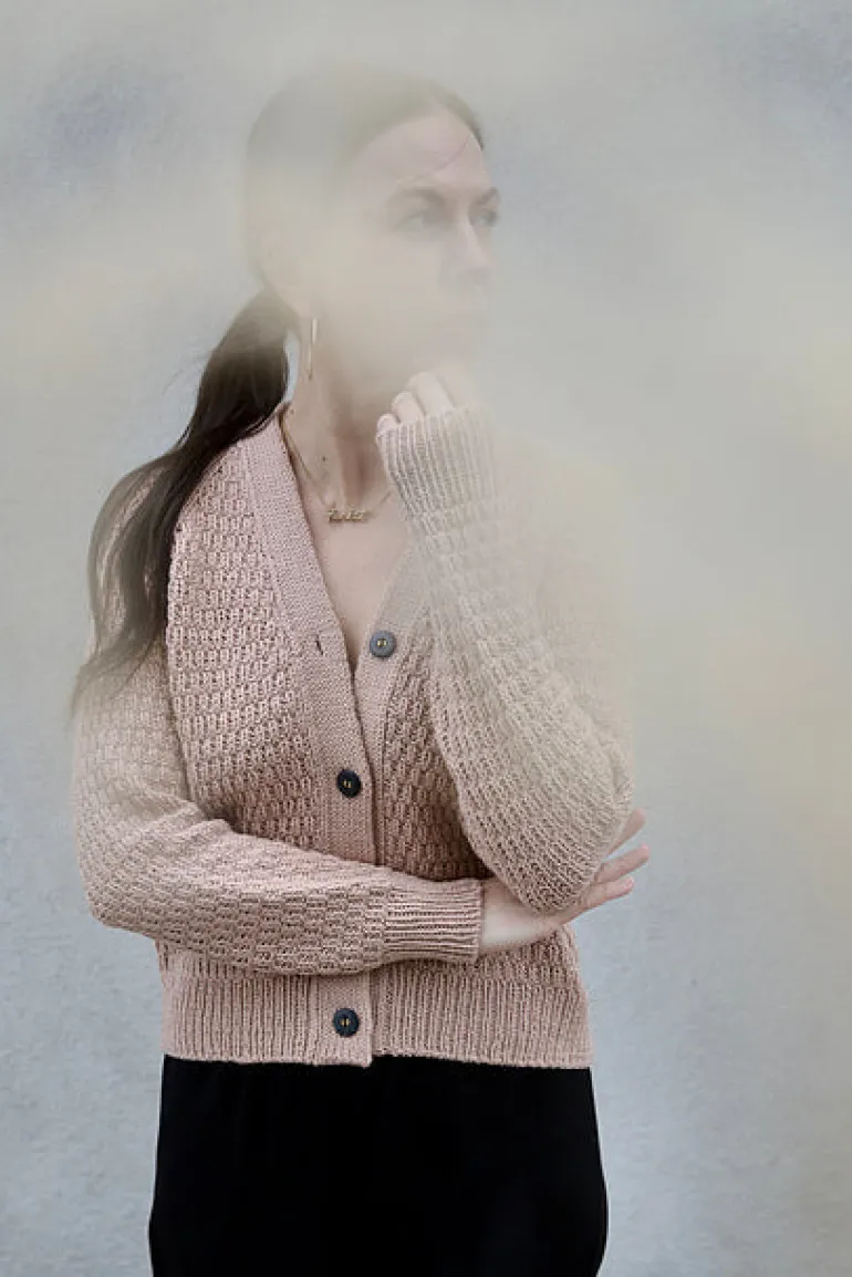Rosé Cardigan by Leeni Hoimela, in english
