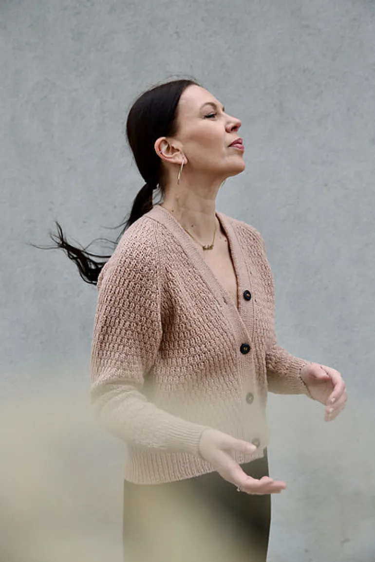 Rosé Cardigan by Leeni Hoimela, in english