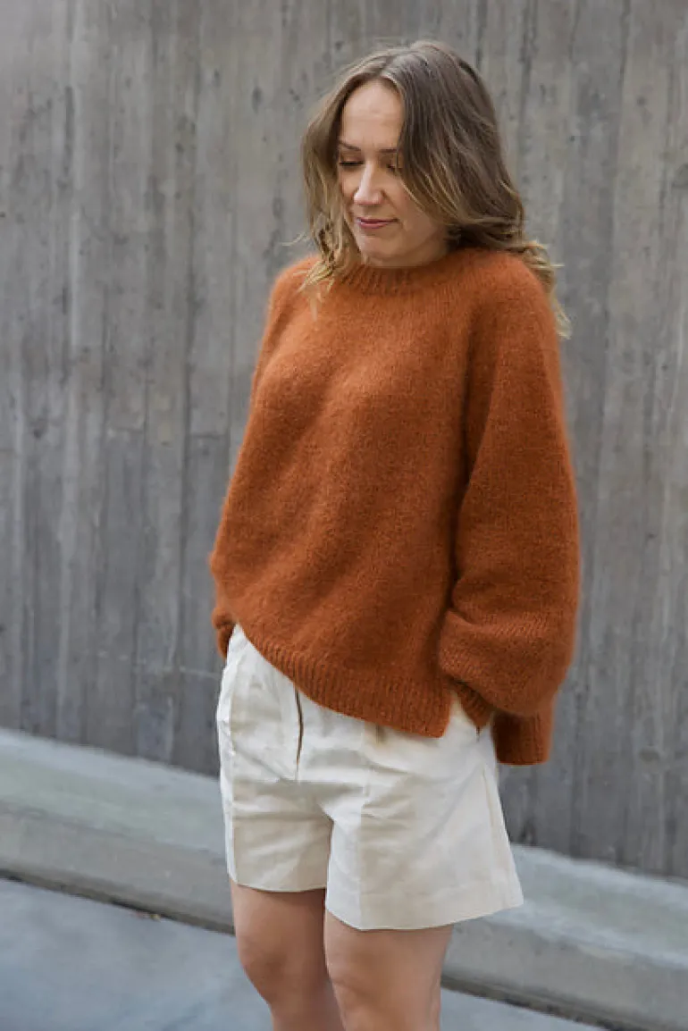 Ruu Sweater by Leeni Hoimela, in english