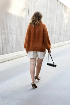 Ruu Sweater by Leeni Hoimela, in english