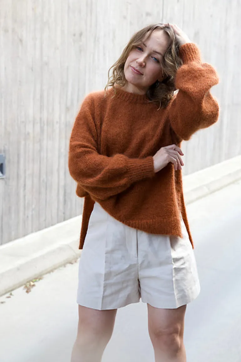 Ruu Sweater by Leeni Hoimela, in english