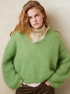 Sandnes Garn 2402_03 Facile Sweater Ballerina Chunky Mohair / English