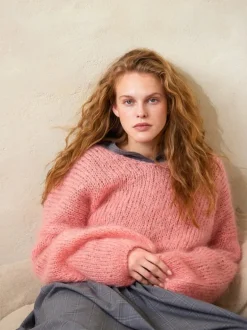 Sandnes Garn 2402_04 Facile Sweater Ballerina Chunky Mohair / English