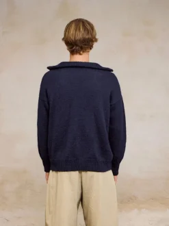 Sandnes Garn 2412_04 Matthew Sweater Man, English