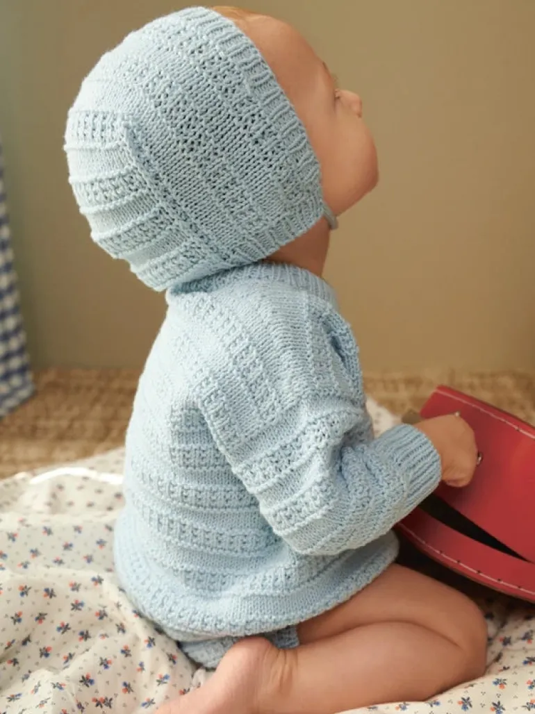 Sandnes Garn Filip Sweater Diaper Pants & Bonnet Baby 2407_01 English