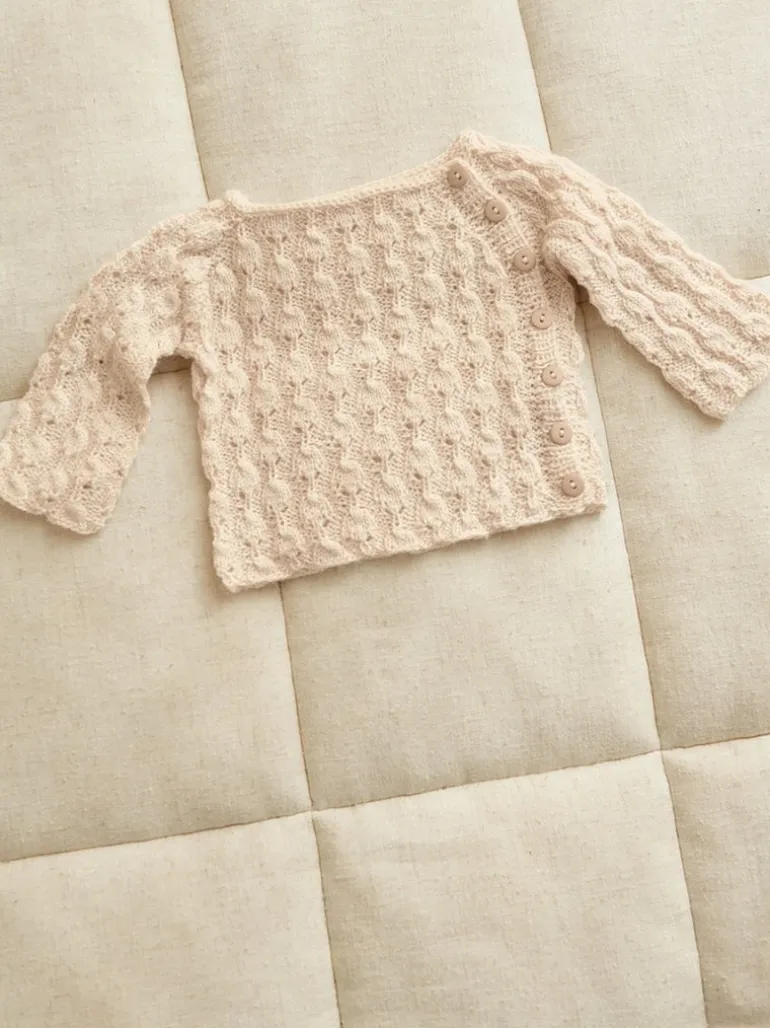 Sandnes Garn Lilja Cardigan, Diaper Pants, Tights & Bonnet Baby 2413_02, English