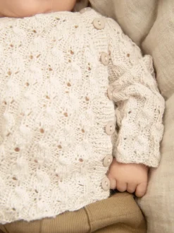 Sandnes Garn Lilja Cardigan, Diaper Pants, Tights & Bonnet Baby 2413_02, English