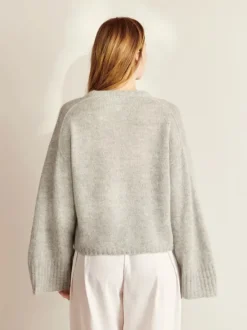 Sandnes Garn Molly Sweater, English 2409_01