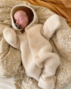 Selma´s Sleep Suit by PetiteKnit, in Finnish