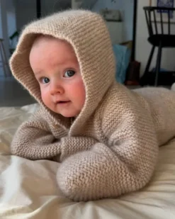 Selma´s Sleep Suit by PetiteKnit, in Finnish