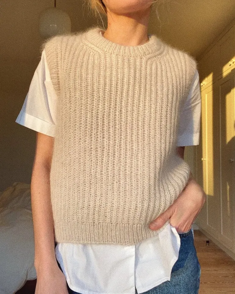 September Slipover by PetiteKnit, in English