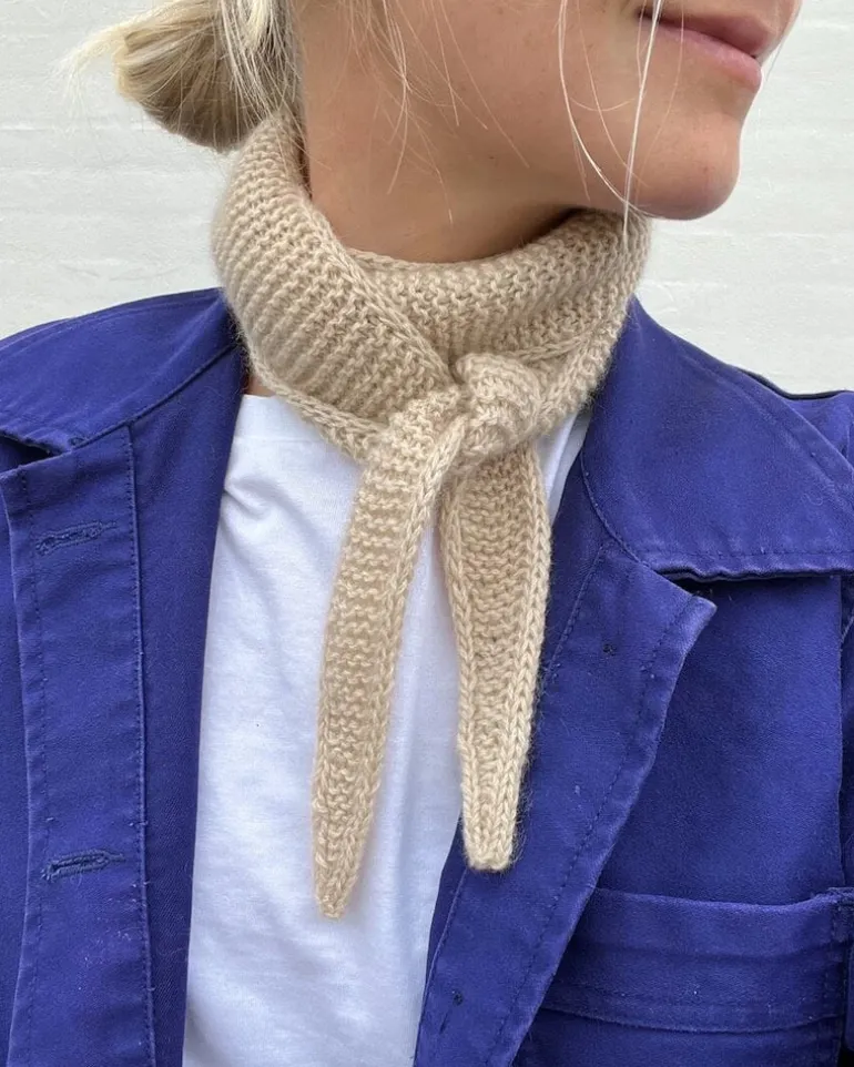 Sophie Scarf by PetiteKnit in English